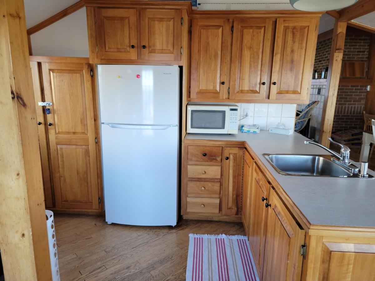 Maison Du Bord Du Fleuve A 5 Min Du Centre Holiday home Rimouski